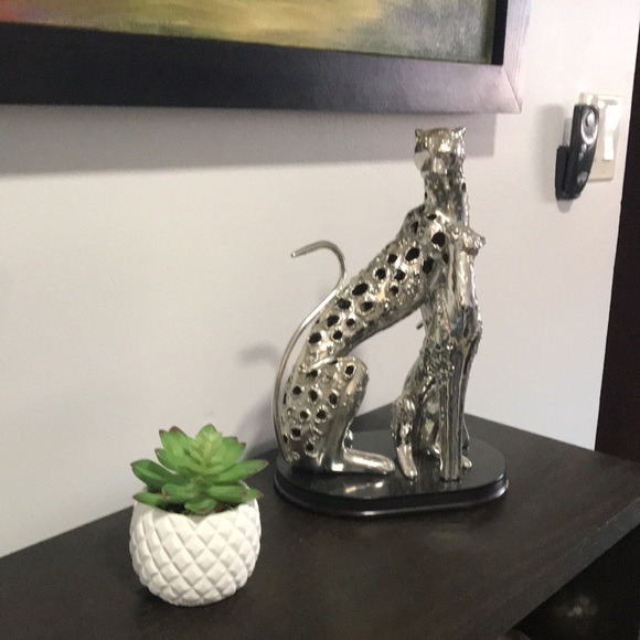 Home Decor - Picture 6 of 8